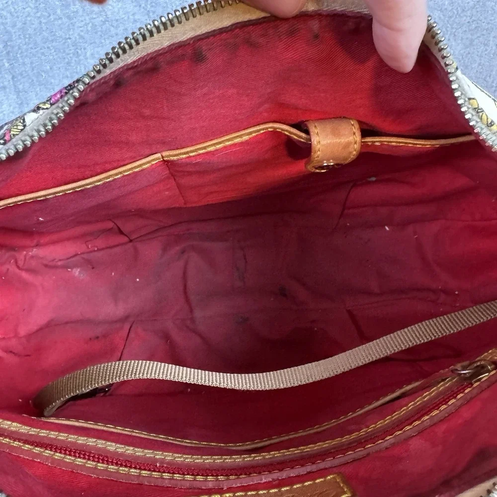 Dooney & Bourke East West Collins Hobo‎ Handbag Americana Hollywood Travel